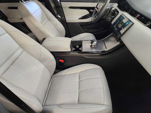 Used 2026 Land Rover Range Rover Evoque S AWD/4WD image 3