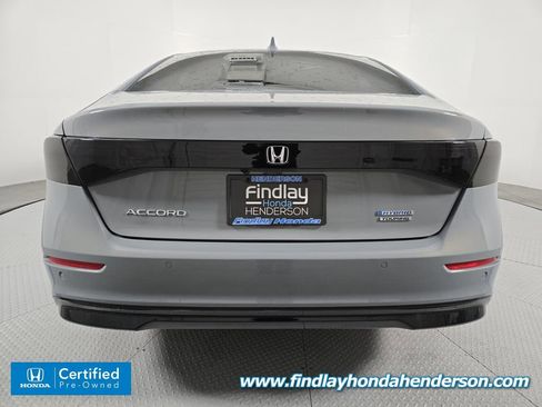 Used 2025 Honda Accord Touring image 5