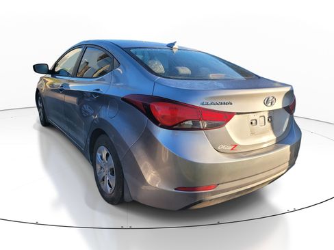 Used 2016 Hyundai Elantra SE FWD image 6