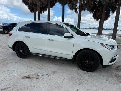 Used 2017 Acura MDX w/ Technology Package AWD/4WD image 13