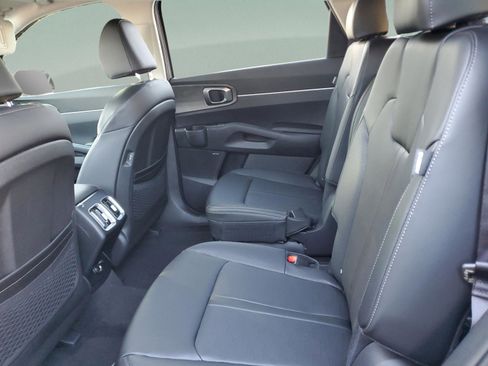 New 2026 Kia Sorento X-Line EX image 11