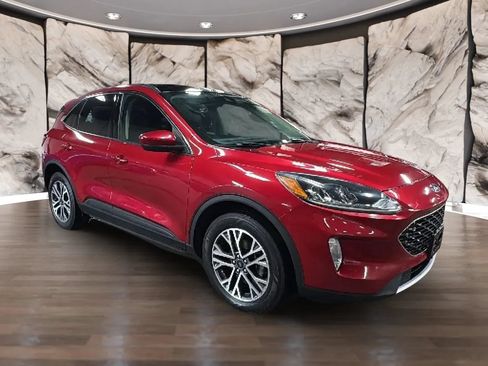 Used 2020 Ford Escape SEL AWD/4WD image 25