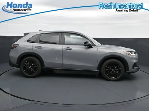 Used 2026 Honda HR-V Sport image 11