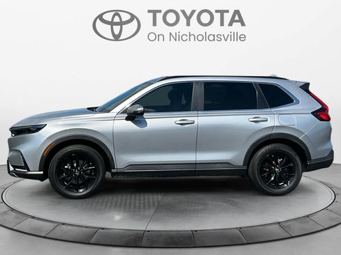 Used 2024 Honda CR-V Sport image 2