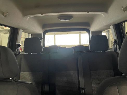 Used 2017 Ford Transit Connect XL image 7