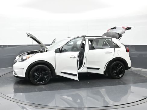 Used 2019 Kia Niro S Touring image 49