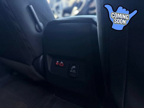 Used 2023 Nissan Frontier PRO-4X w/ Pro Convenience Package AWD/4WD image 19