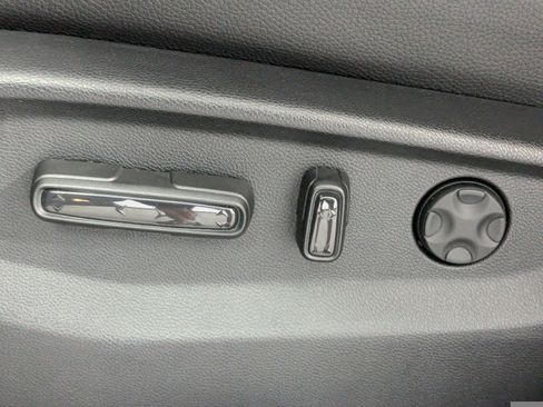 New 2026 Honda Odyssey Elite image 13