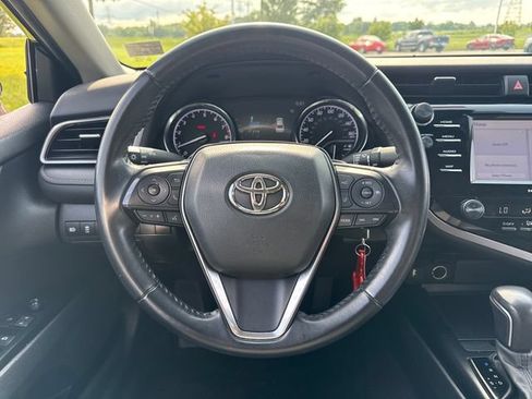 Used 2020 Toyota Camry SE AWD/4WD image 20