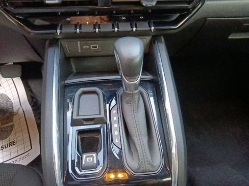 Used 2024 GMC Canyon Elevation w/ Convenience Package image 26