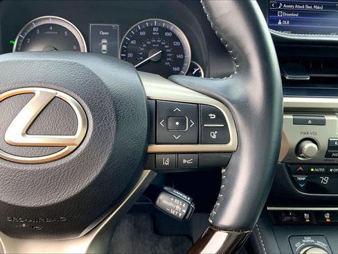 Used 2016 Lexus ES 350 image 49
