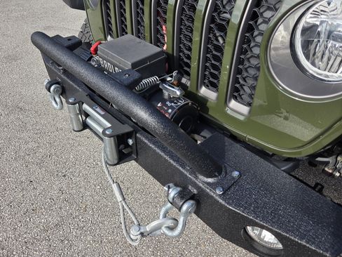 Used 2023 Jeep Gladiator Rubicon AWD/4WD image 26