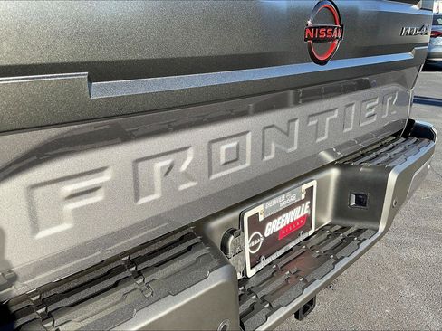 New 2026 Nissan Frontier PRO-4X w/ Tow Package AWD/4WD image 13