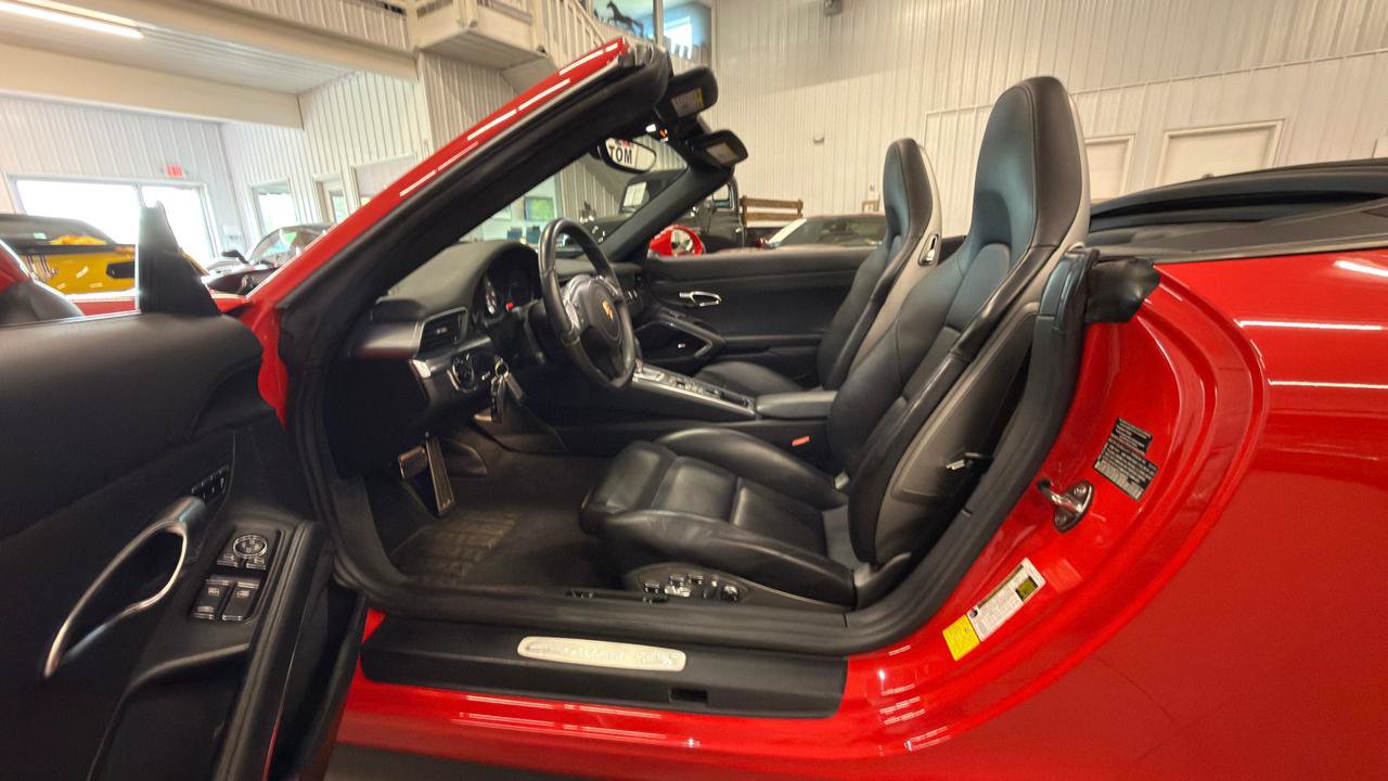 Used 2014 Porsche 911 Carrera 4S AWD/4WD image 35