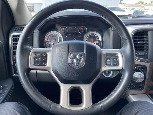 Used 2017 RAM 1500 Laramie w/ Convenience Group AWD/4WD image 15