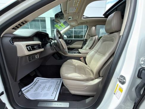 Used 2021 Lincoln Aviator Grand Touring w/ Elements Package Plus AWD/4WD image 25