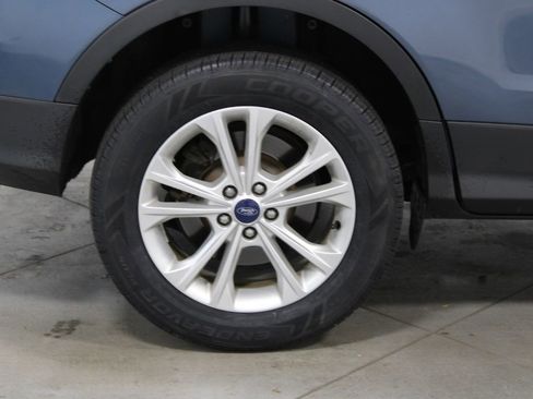 Used 2018 Ford Escape SE image 14