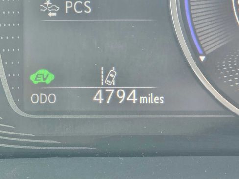 Used 2025 Lexus ES 300h w/ Premium Package FWD image 25
