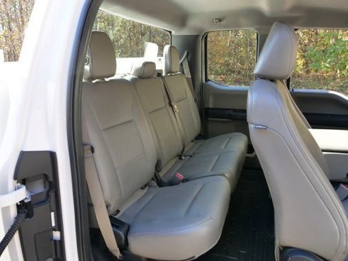 Used 2017 Ford F350 XL w/ Power Equipment Group image 33