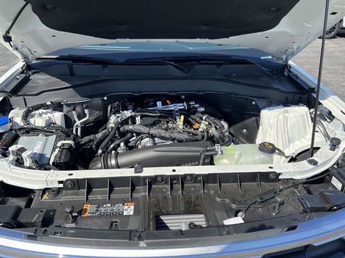 New 2025 Ford Explorer Active w/ Active Comfort Package image 54