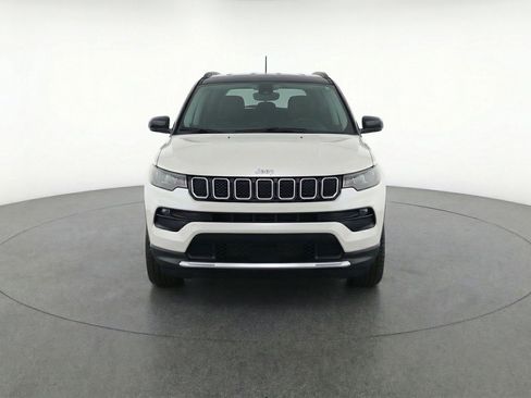 Used 2025 Jeep Compass Limited image 2