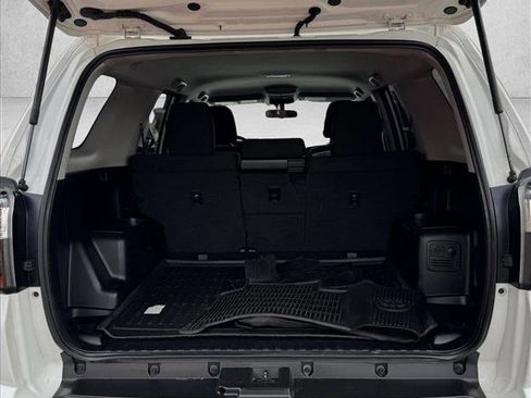 Used 2016 Toyota 4Runner Trail image 9