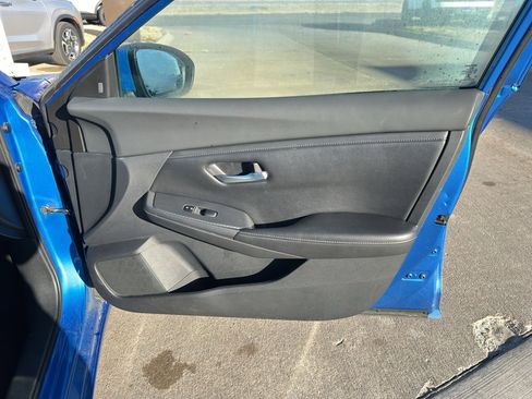 Used 2022 Nissan Sentra SV image 24