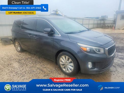 Used 2016 Kia Sedona EX FWD image 5