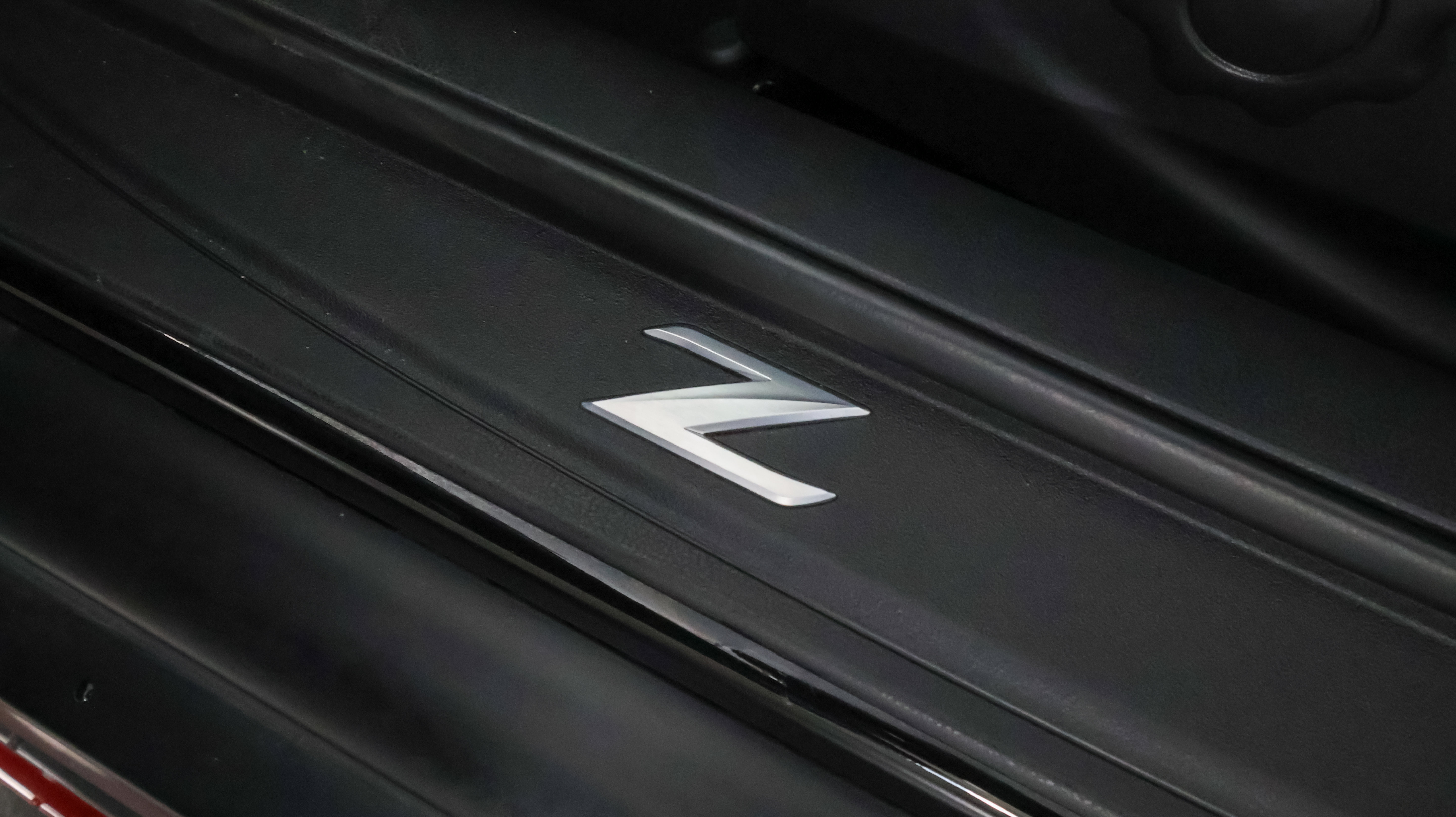 Used 2020 Nissan 370Z NISMO RWD image 14
