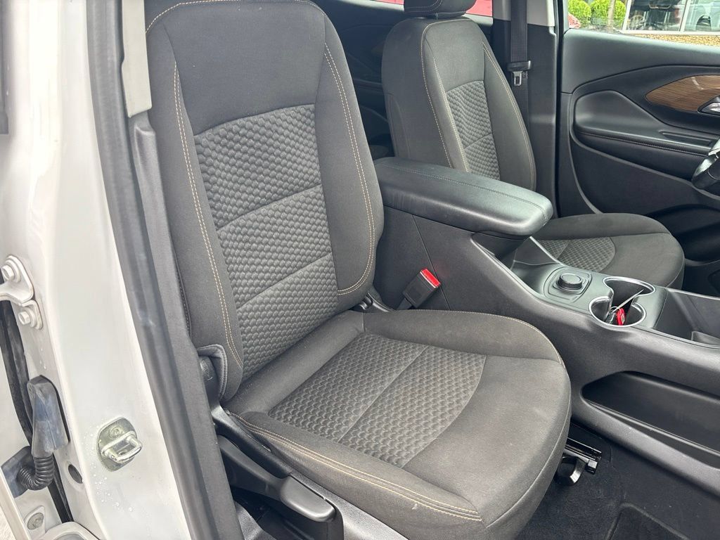 Used 2020 GMC Terrain SLE w/ Elevation Edition FWD image 47