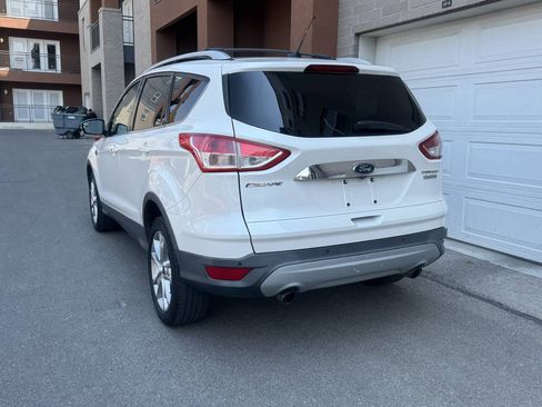 Used 2014 Ford Escape Titanium FWD image 3