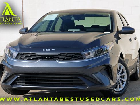 Used 2023 Kia Forte LX FWD image 1