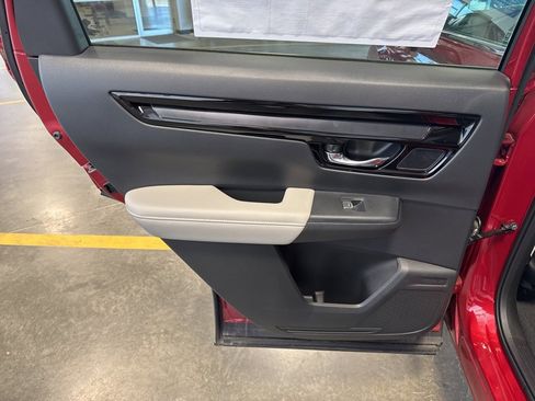 New 2025 Honda CR-V EX-L image 21