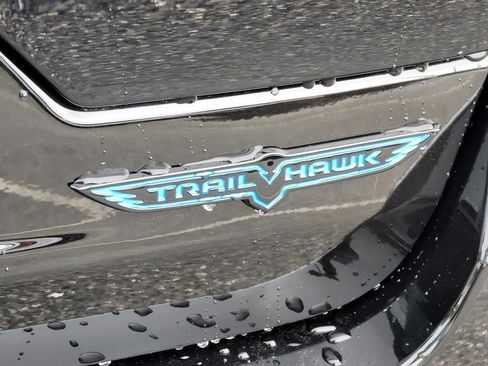 New 2025 Jeep Grand Cherokee Trailhawk AWD/4WD image 45
