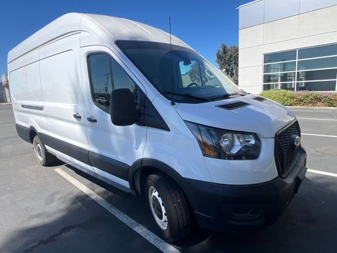 Used 2023 Ford Transit 250 148 High Roof Extended RWD image 2