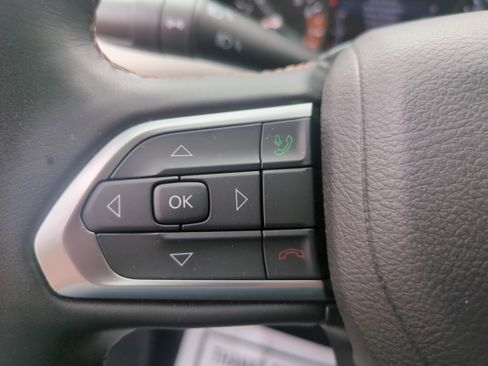 Used 2022 Jeep Compass Limited AWD/4WD image 13