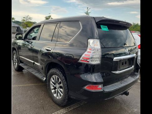 Used 2014 Lexus GX 460 Luxury AWD/4WD image 2