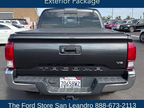 Used 2020 Toyota Tacoma SR5 RWD image 7