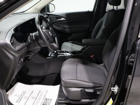 Used 2024 Buick Encore GX Preferred image 9