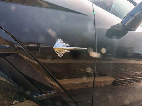 Used 2019 Chevrolet Corvette Stingray Convertible w/ 2LT Preferred Equipment Group image 75