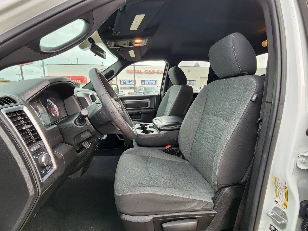 Used 2021 RAM 1500 Warlock AWD/4WD image 12