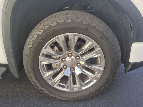 Used 2022 GMC Sierra 1500 Denali image 5