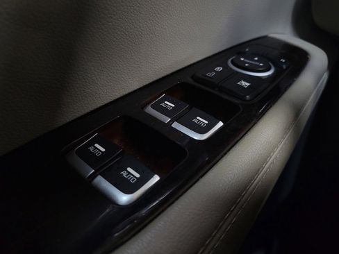 Used 2019 Kia Sorento AWD image 27