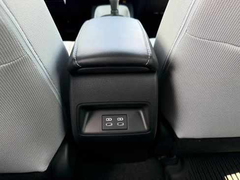 New 2026 Toyota Corolla SE FWD image 32