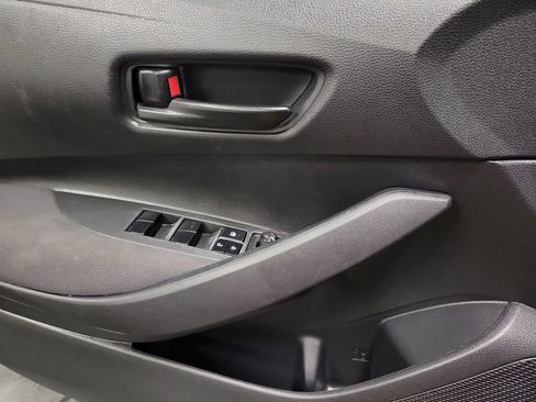 Used 2024 Toyota Corolla LE FWD image 29
