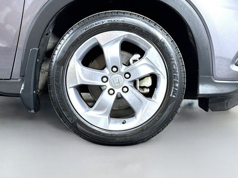 Used 2021 Honda HR-V LX image 36