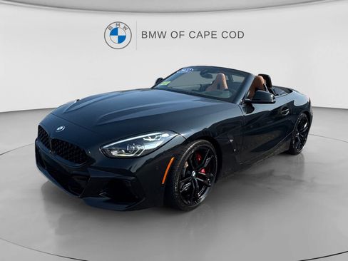 Used 2022 BMW Z4 M40i w/ Premium Package RWD image 3