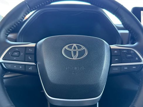 Used 2025 Toyota Grand Highlander FWD image 26