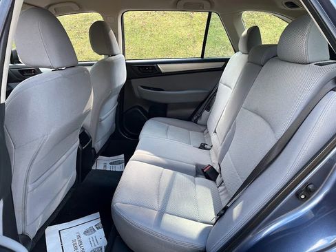 Used 2018 Subaru Outback 2.5i image 39