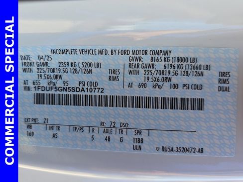 New 2025 Ford F550 2WD Regular Cab Super Duty image 40